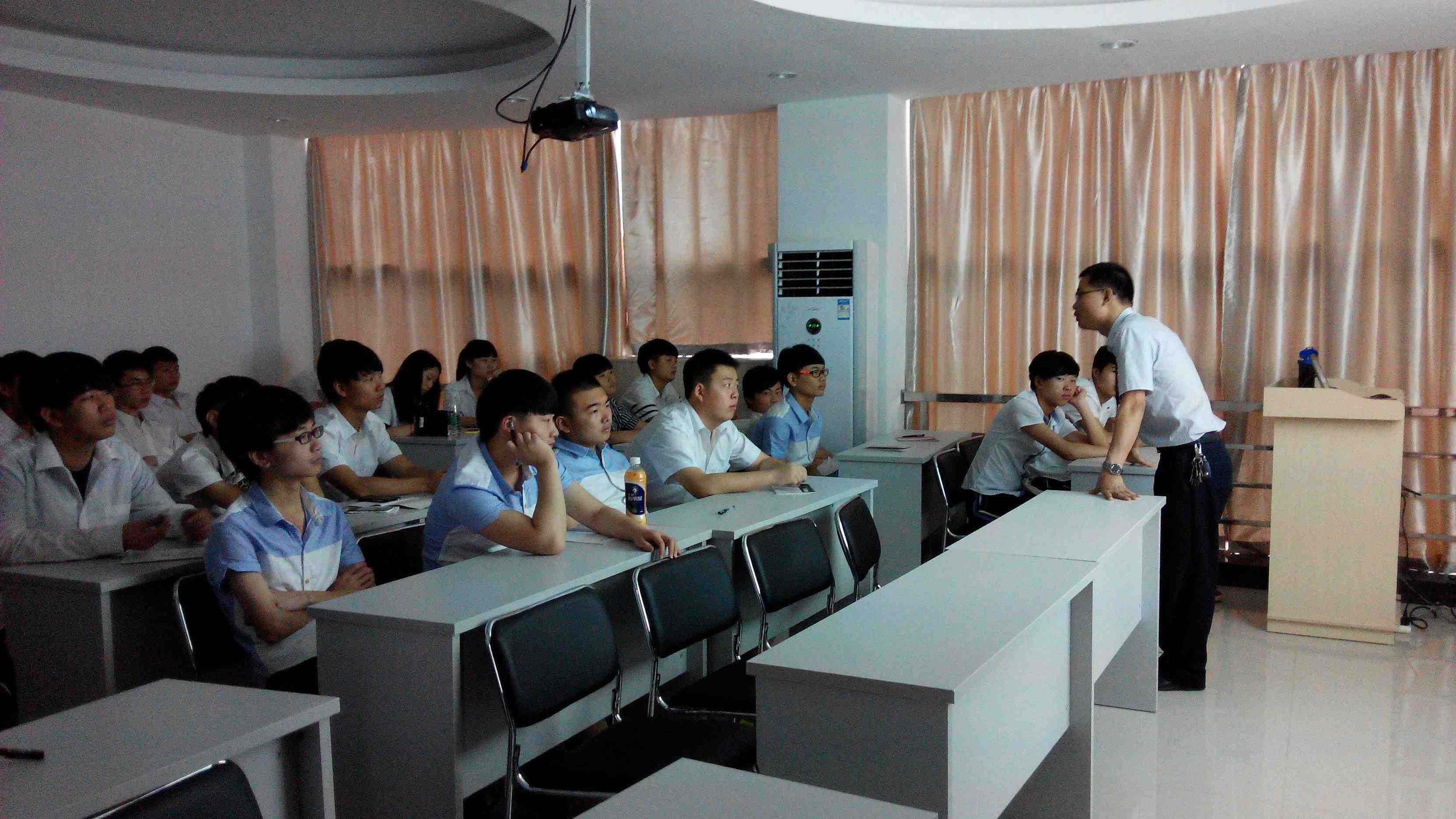 it学院_it学院_长沙华瑞it学院