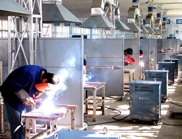 石家庄专业的焊工短期培训班电气焊培训学校 