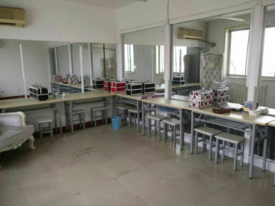 西安市广州美容美发职业技能培训学校网上报名