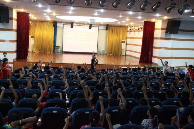 深圳暑假学生夏令营演讲英语口语集训营