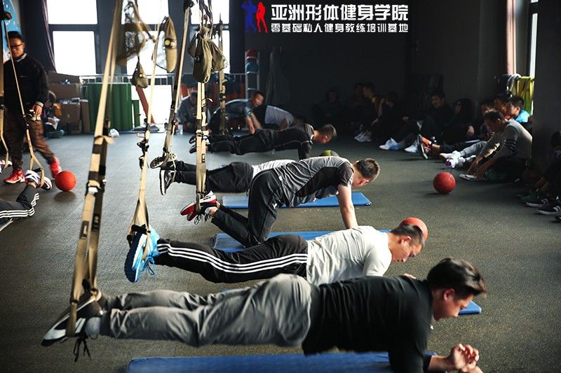 新乡私人健身教练培训学校-健身培训 - 厚学培训网