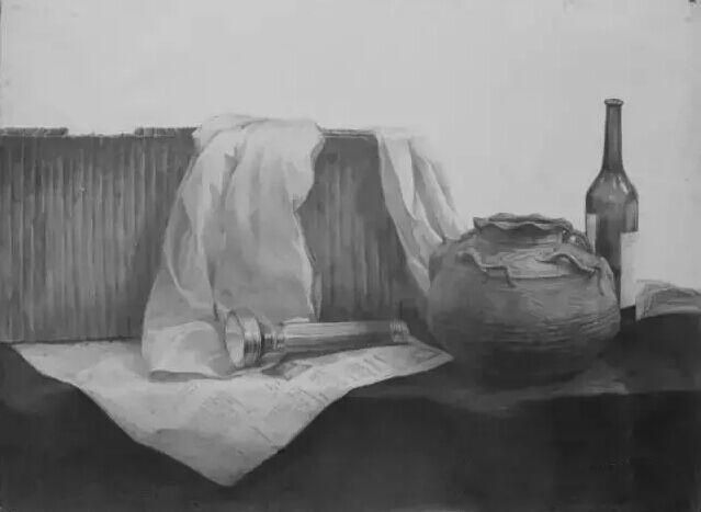 教你如何画出富有美感的素描静物！