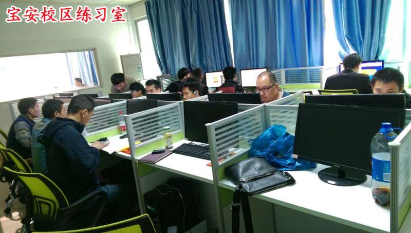 广东卓越  电脑练习室