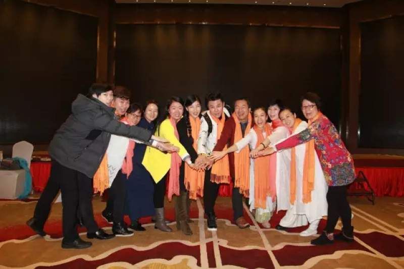 “豪礼酬宾迎彩凤”歆然教育年末感恩送豪礼